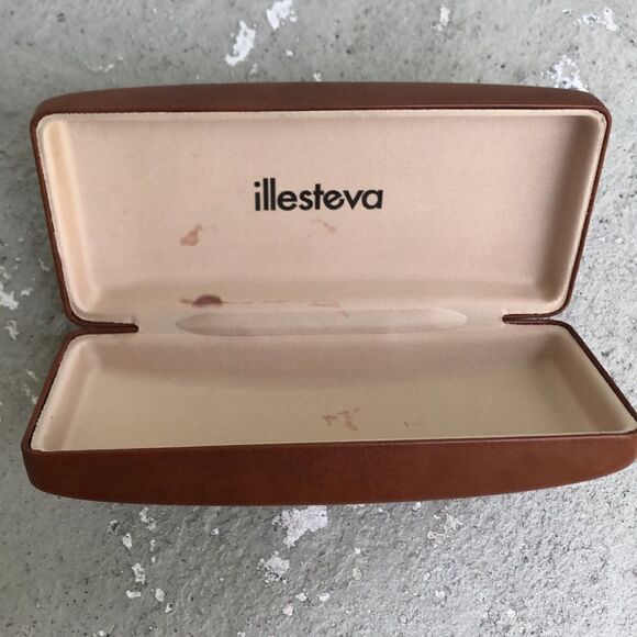 illesteva Leonard tortoiseshell sunglasses - Picture 7 of 7